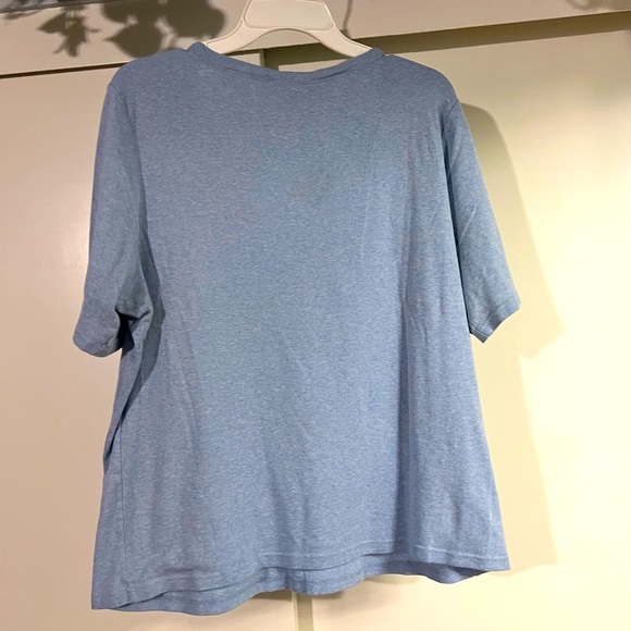 Karen Scott light blue v-neck t-shirt with detail interest at neckline XL - Picture 2 of 3